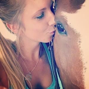 Meet your Posher, Brittany